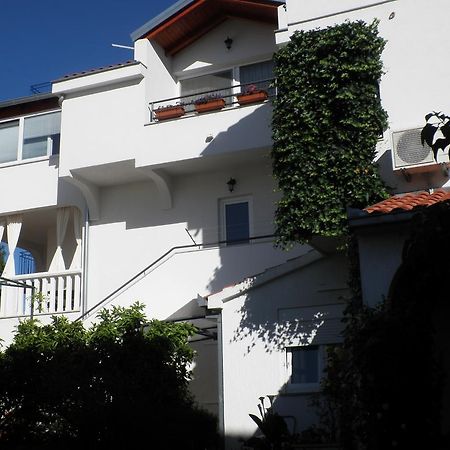 Apartments - Rooms Vesna プリモシュテン 部屋 写真