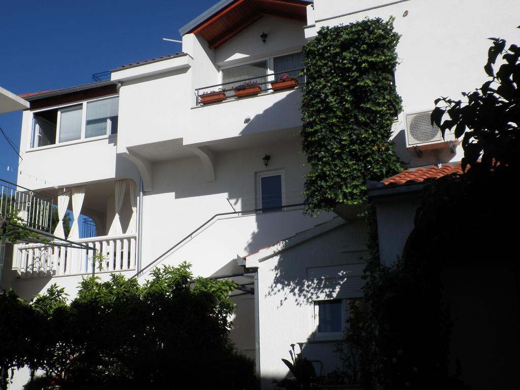 Apartments - Rooms Vesna プリモシュテン 部屋 写真